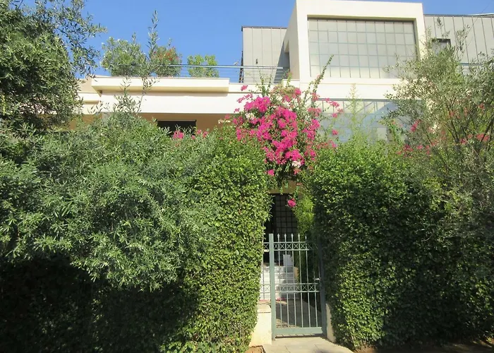 Maison De Famille